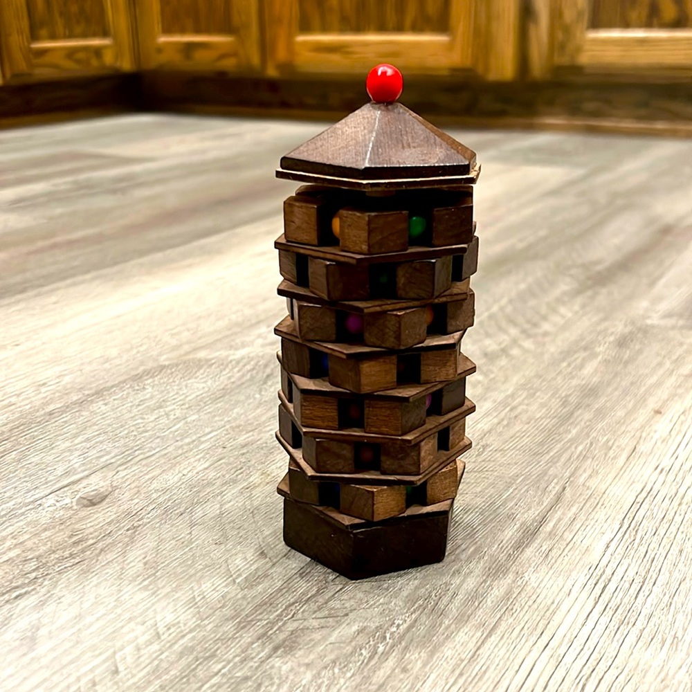 True Genius puzzle, NWOT